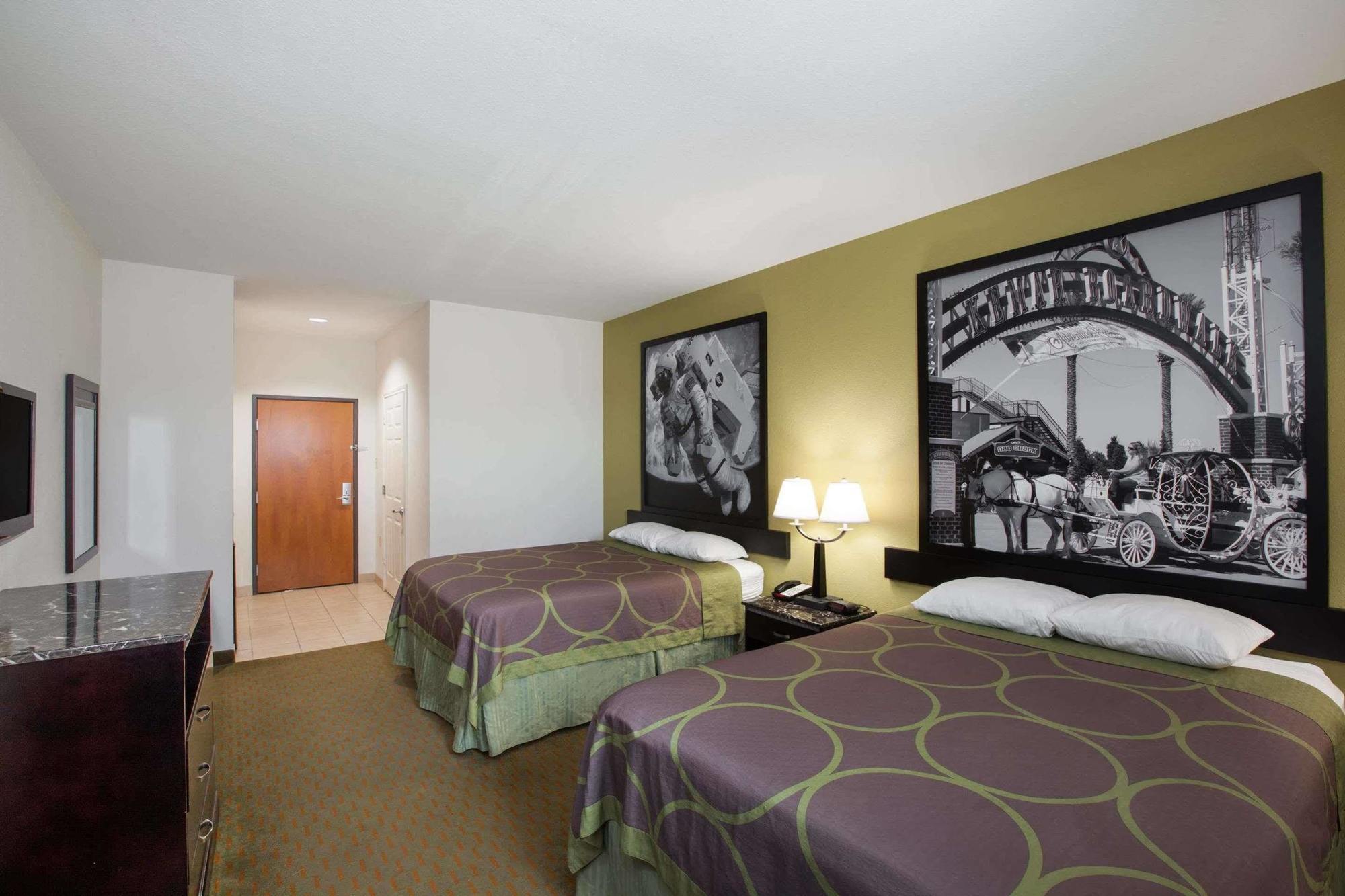 Super 8 By Wyndham Laporte La Porte Buitenkant foto